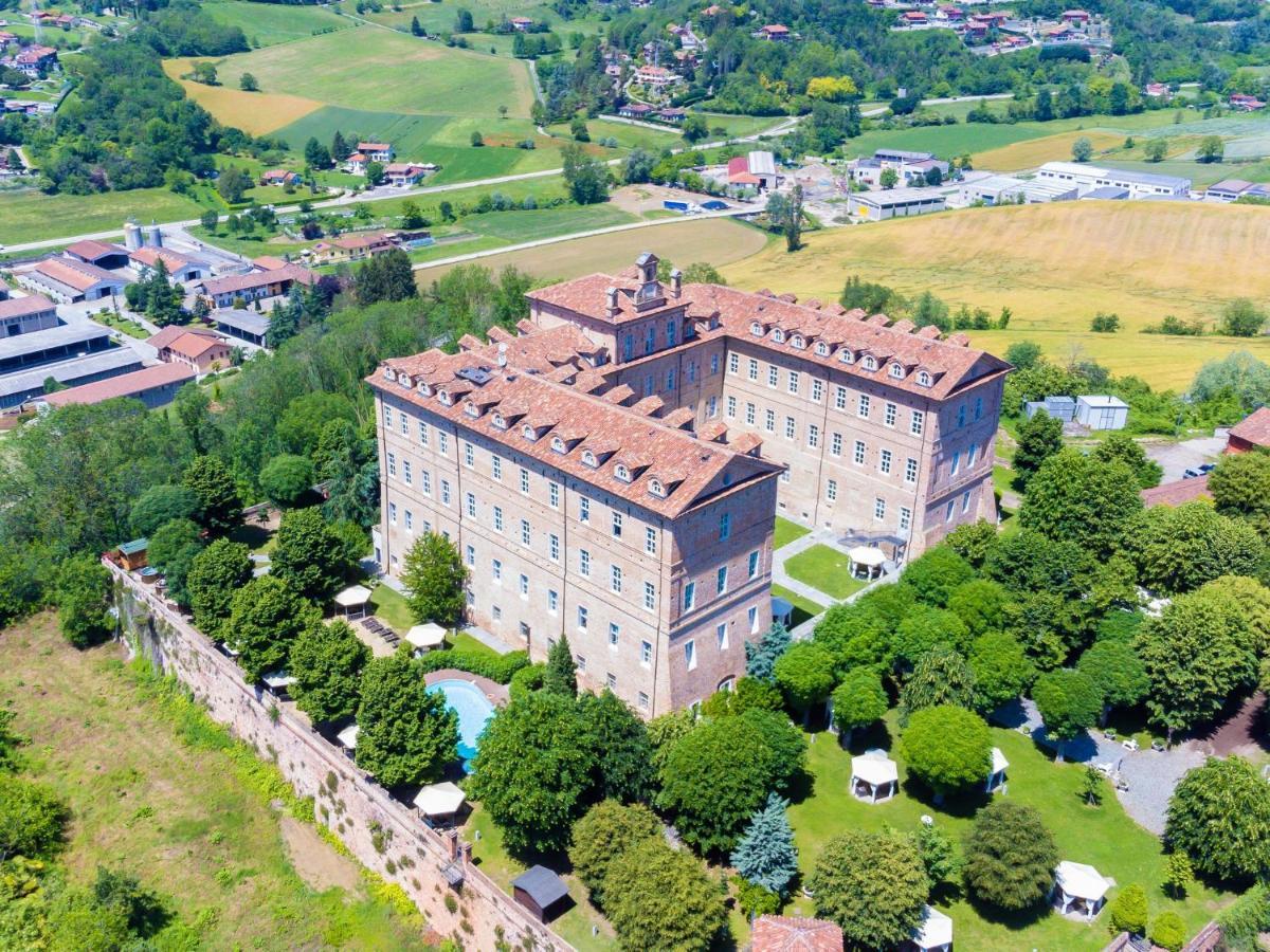 Montaldo Torinese Montaldo Castle & Resort מראה חיצוני תמונה