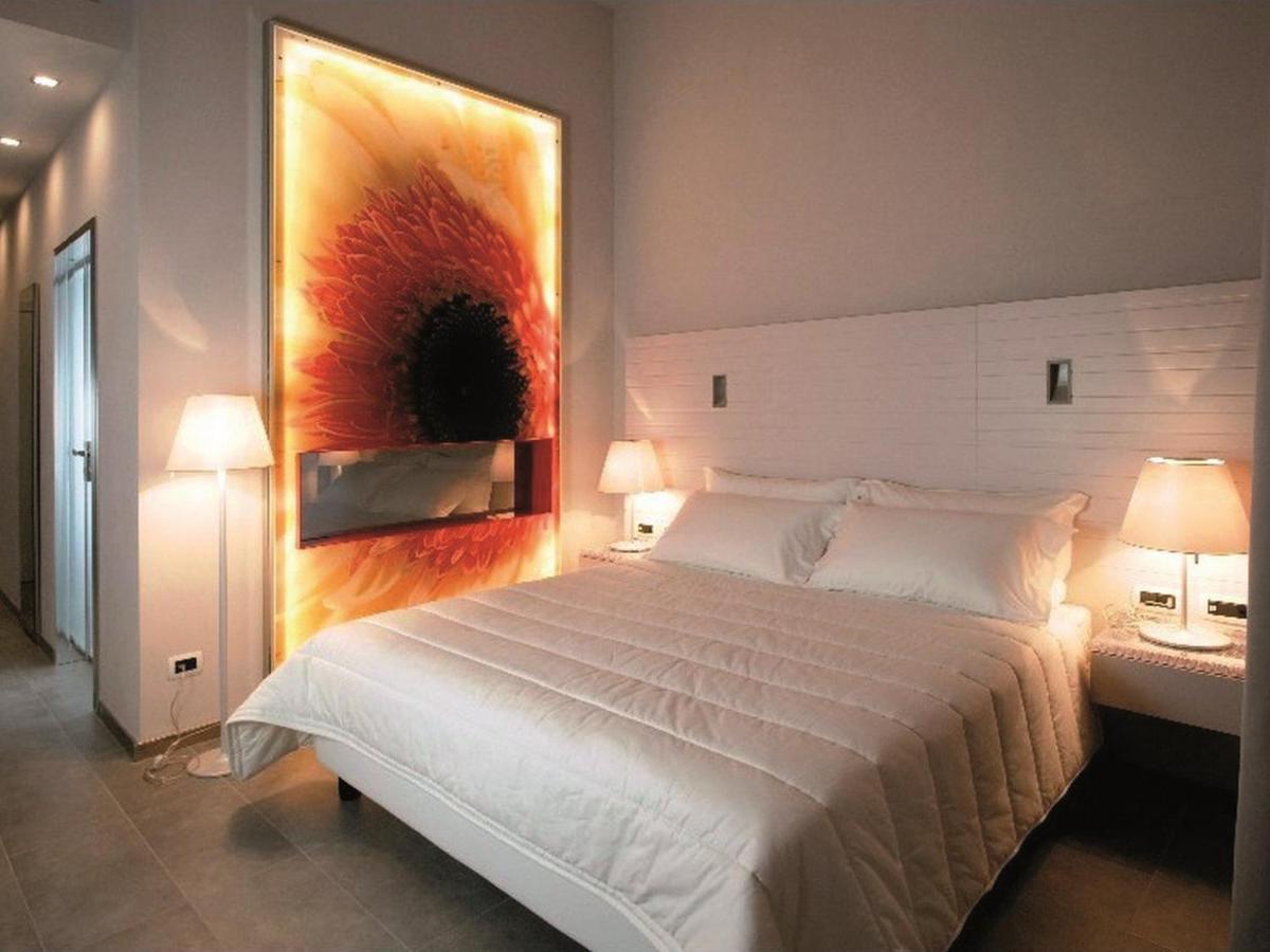 Montaldo Torinese Montaldo Castle & Resort מראה חיצוני תמונה